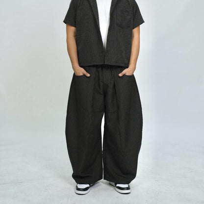 GOT STYLE | Pinstripe Barrel Pants
