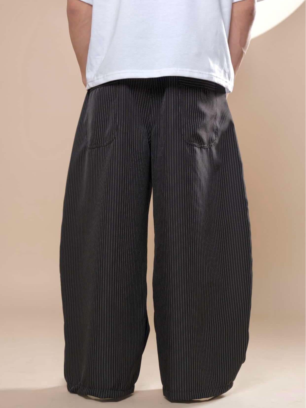 GOT STYLE | Pinstripe Barrel Pants