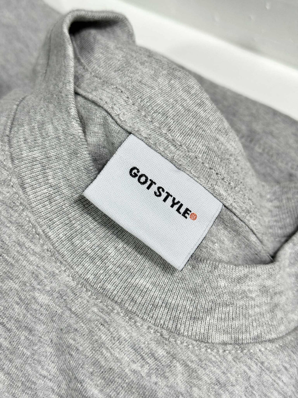 Lightweight Slim Cropped Basic Tee