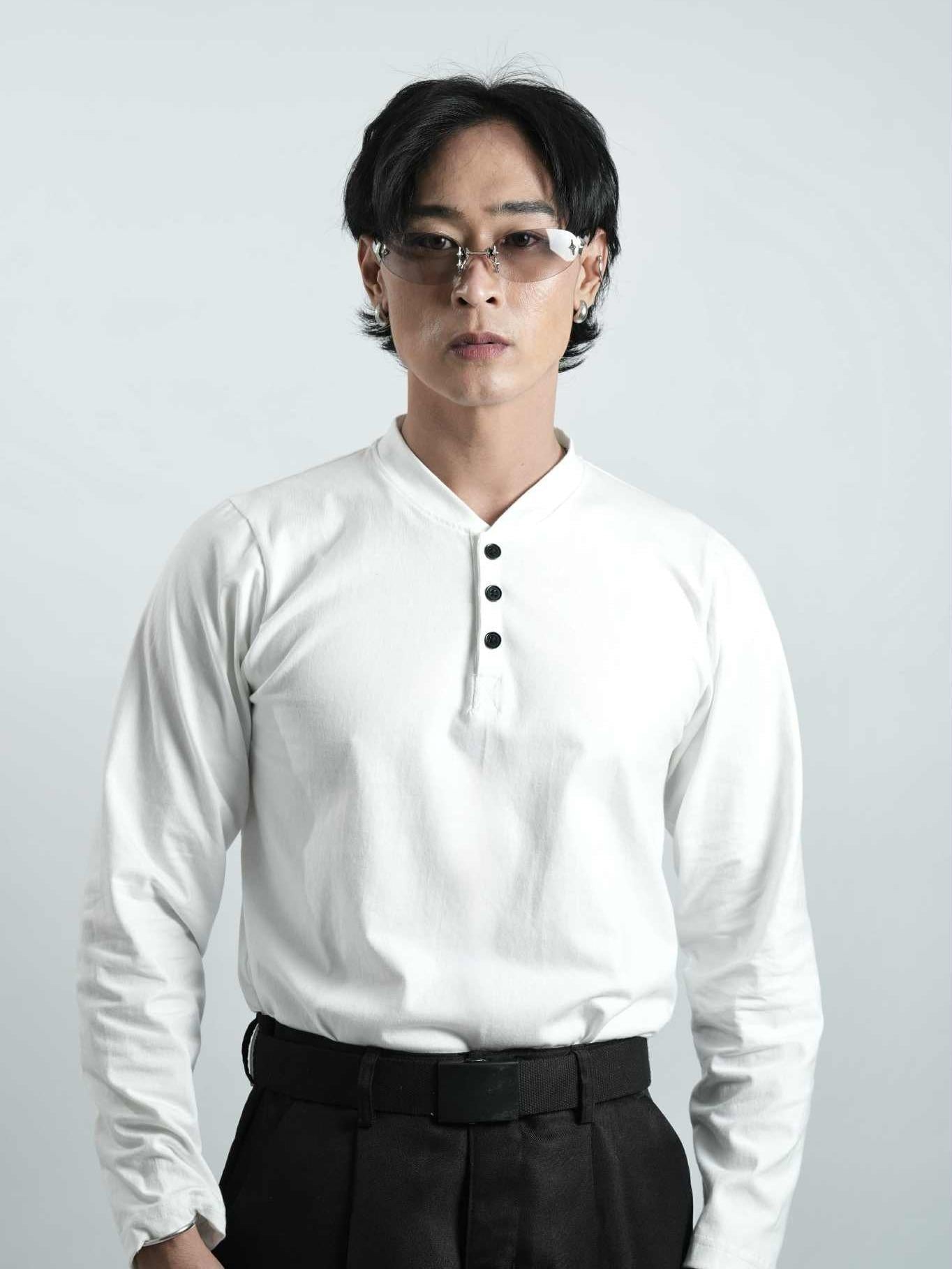 Lightweight Henley Long-sleeve
